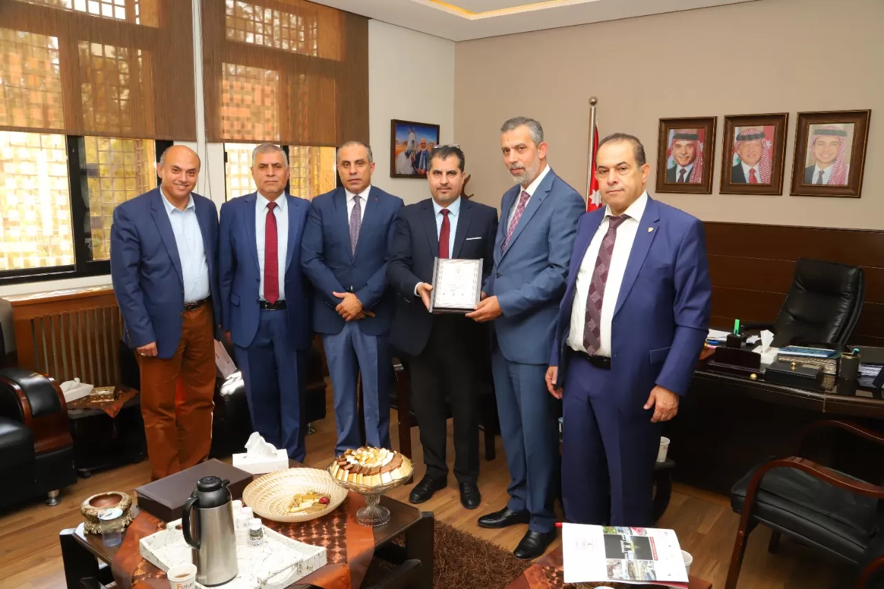 مدار الساعة,أخبار الجامعات الأردنية,جامعة البترا