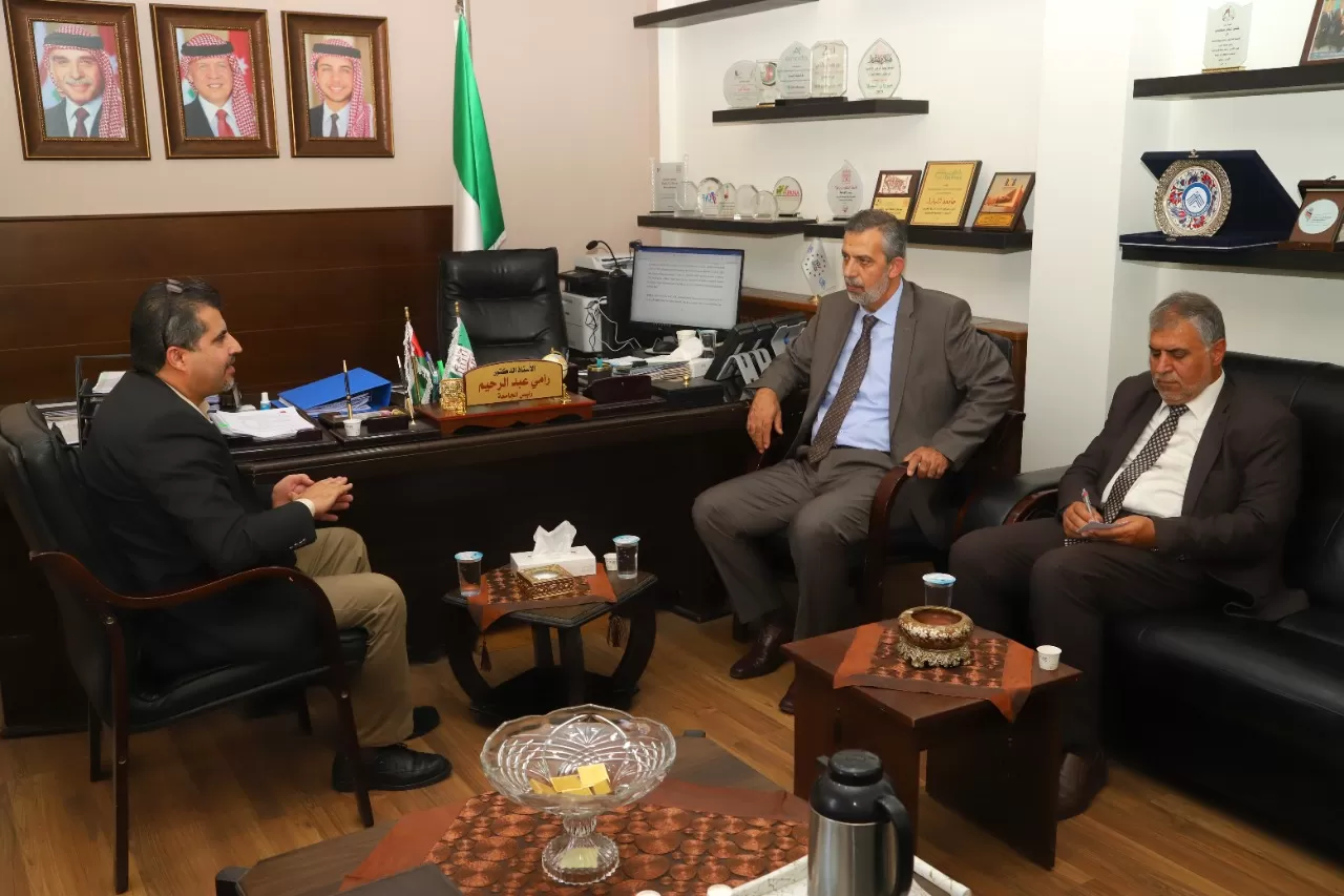 مدار الساعة,أخبار الجامعات الأردنية,جامعة البترا