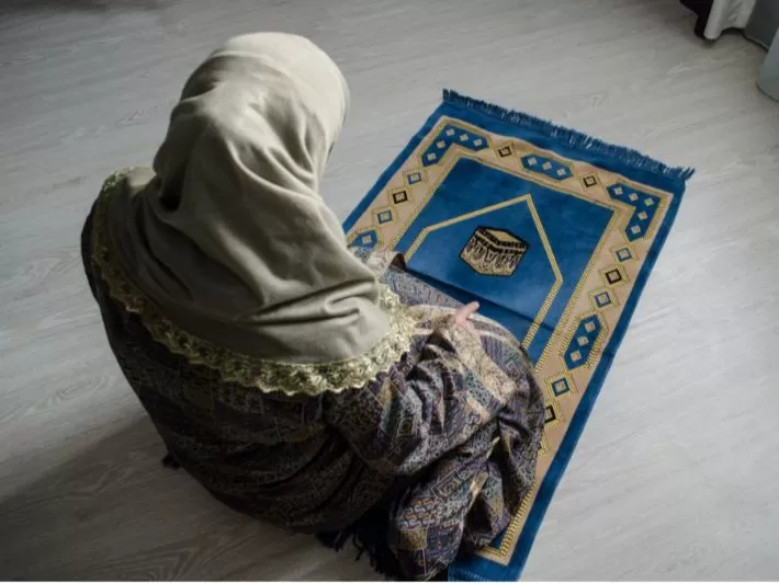 مدار الساعة,شؤون دينية