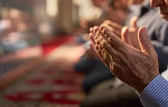 مدار الساعة,شؤون دينية