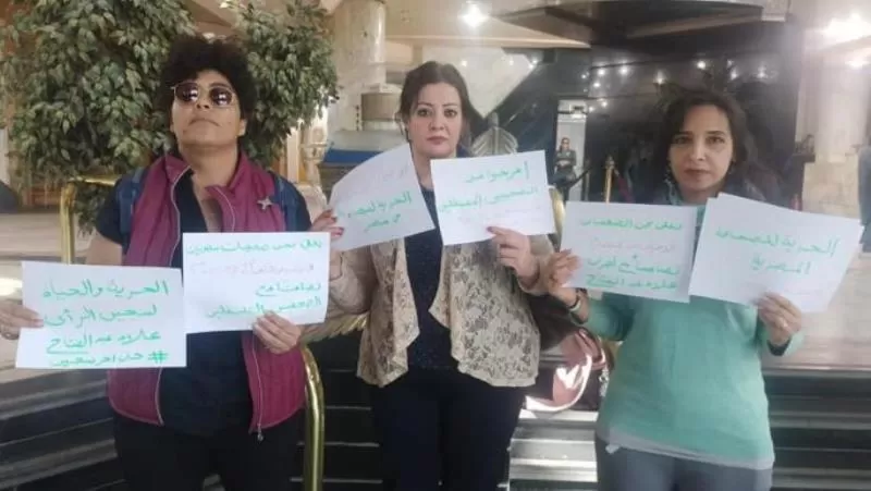 مدار الساعة,أخبار عربية ودولية,رئيس الوزراء,وسائل التواصل الاجتماعي