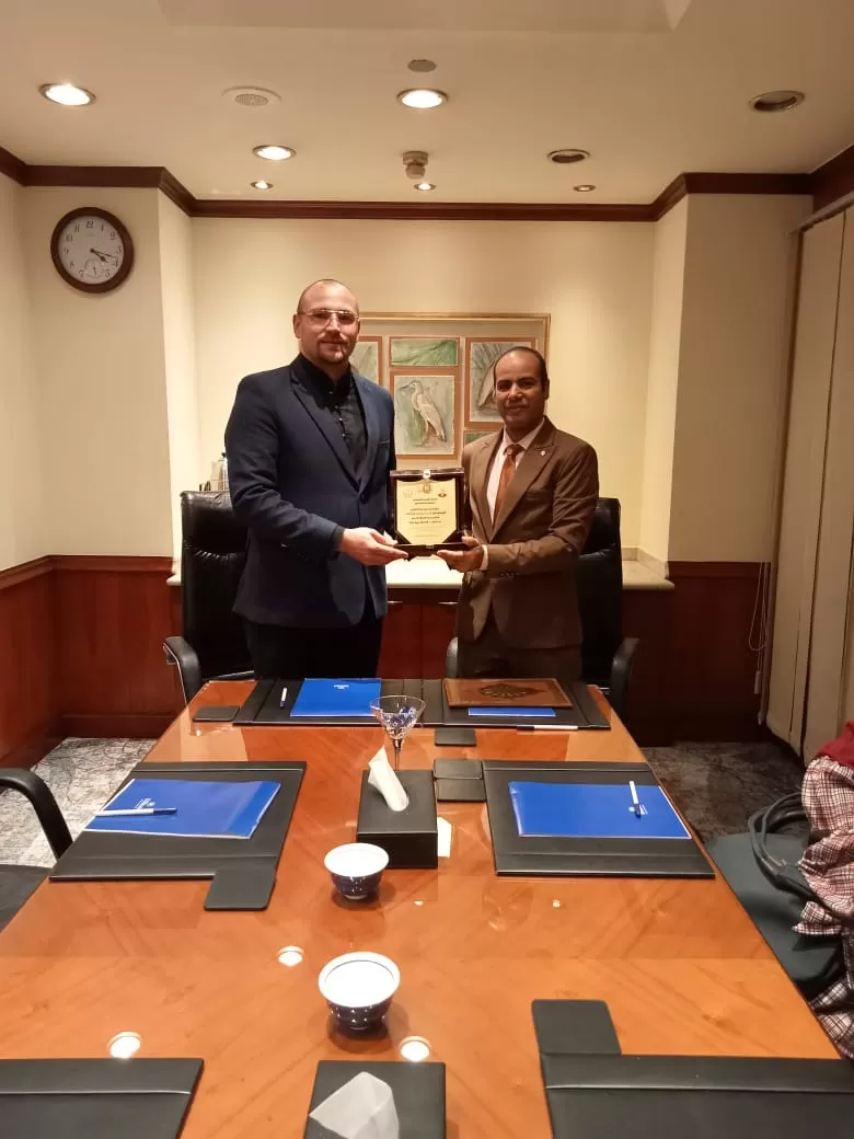 مدار الساعة,مناسبات أردنية,جمهورية مصر العربية