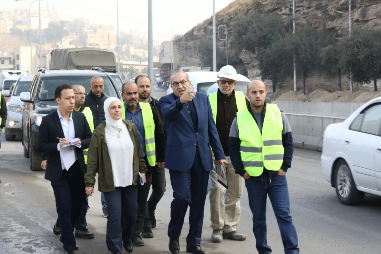 مدار الساعة,أخبار الأردن,اخبار الاردن,وزير الأشغال العامة والإسكان,وزير النقل,ماهر أبو السمن