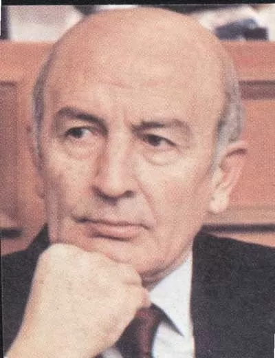 مدار الساعة,أخبار الأردن,اخبار الاردن,وزير السياحة والآثار,الملك الحسين بن طلال,الملك عبد الله الثاني بن الحسين,مجلس الأعيان,التشريفات الملكية