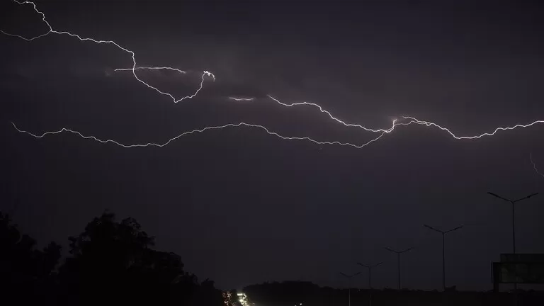 مدار الساعة,أخبار عربية ودولية