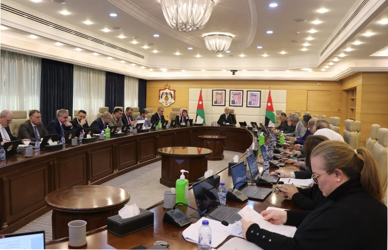 مدار الساعة,أخبار الأردن,اخبار الاردن,رئيس الوزراء,وزارة الإدارة المحلية,صندوق المعونة الوطنية,هيئة تنظيم قطاع الطاقة والمعادن