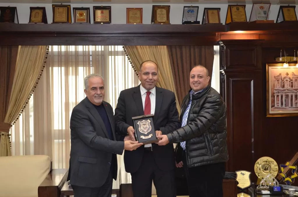 مدار الساعة,أخبار الجامعات الأردنية,الحسين بن عبدالله الثاني,ولي العهد,وزارة الشباب,جامعة عمان الأهلية,التنمية المستدامة
