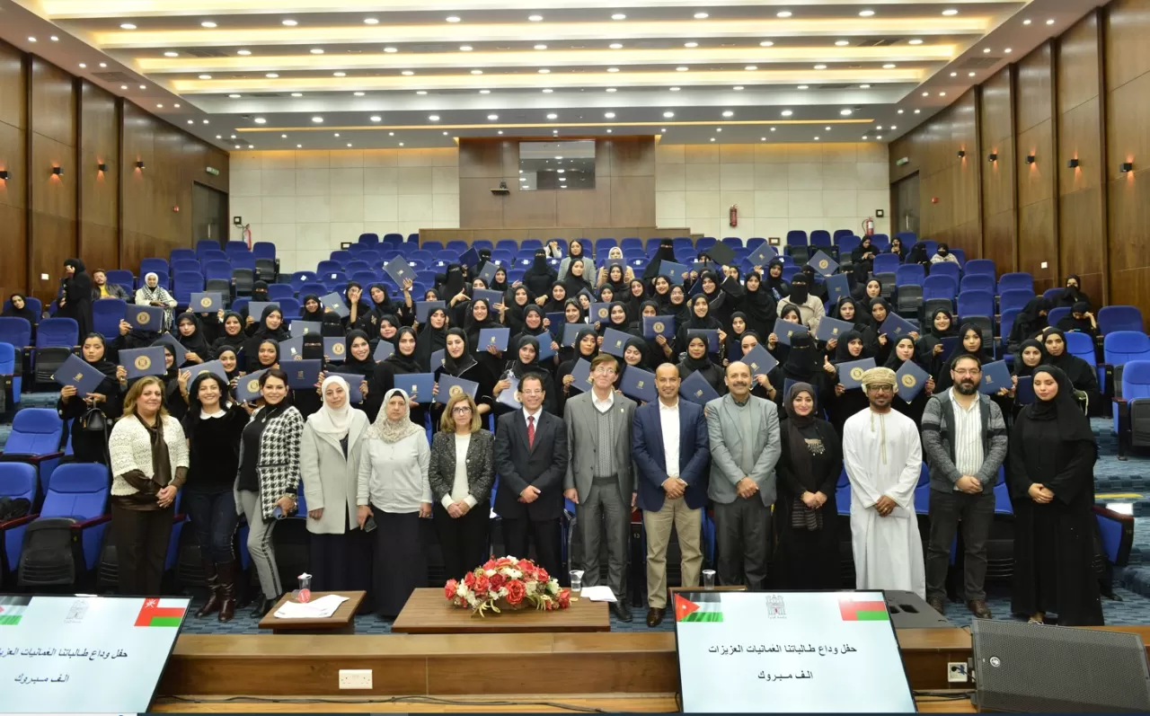 مدار الساعة,أخبار الجامعات الأردنية,جامعة البترا