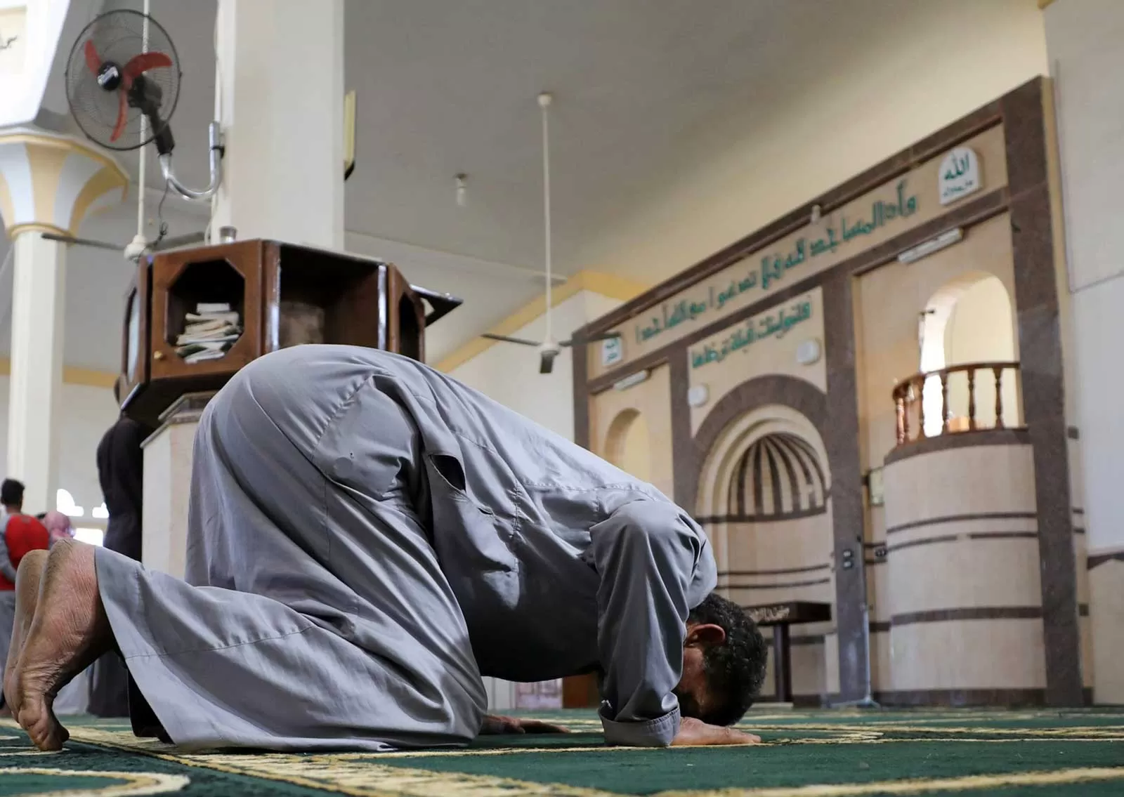 مدار الساعة,أخبار خفيفة ومنوعة,وزارة الأوقاف,مواقع التواصل الاجتماعي