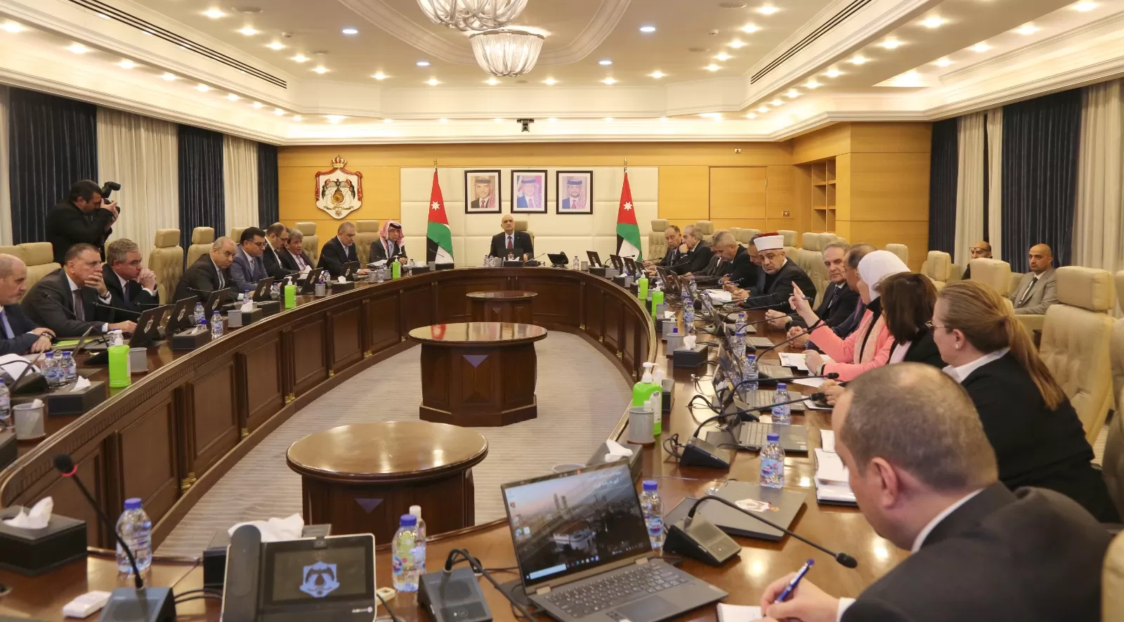 مدار الساعة,أخبار اقتصادية,بنك تنمية المدن والقرى,المؤسسة الأردنية لتطوير المشاريع الاقتصادية