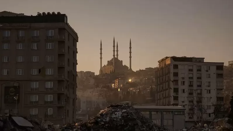 مدار الساعة,أخبار عربية ودولية