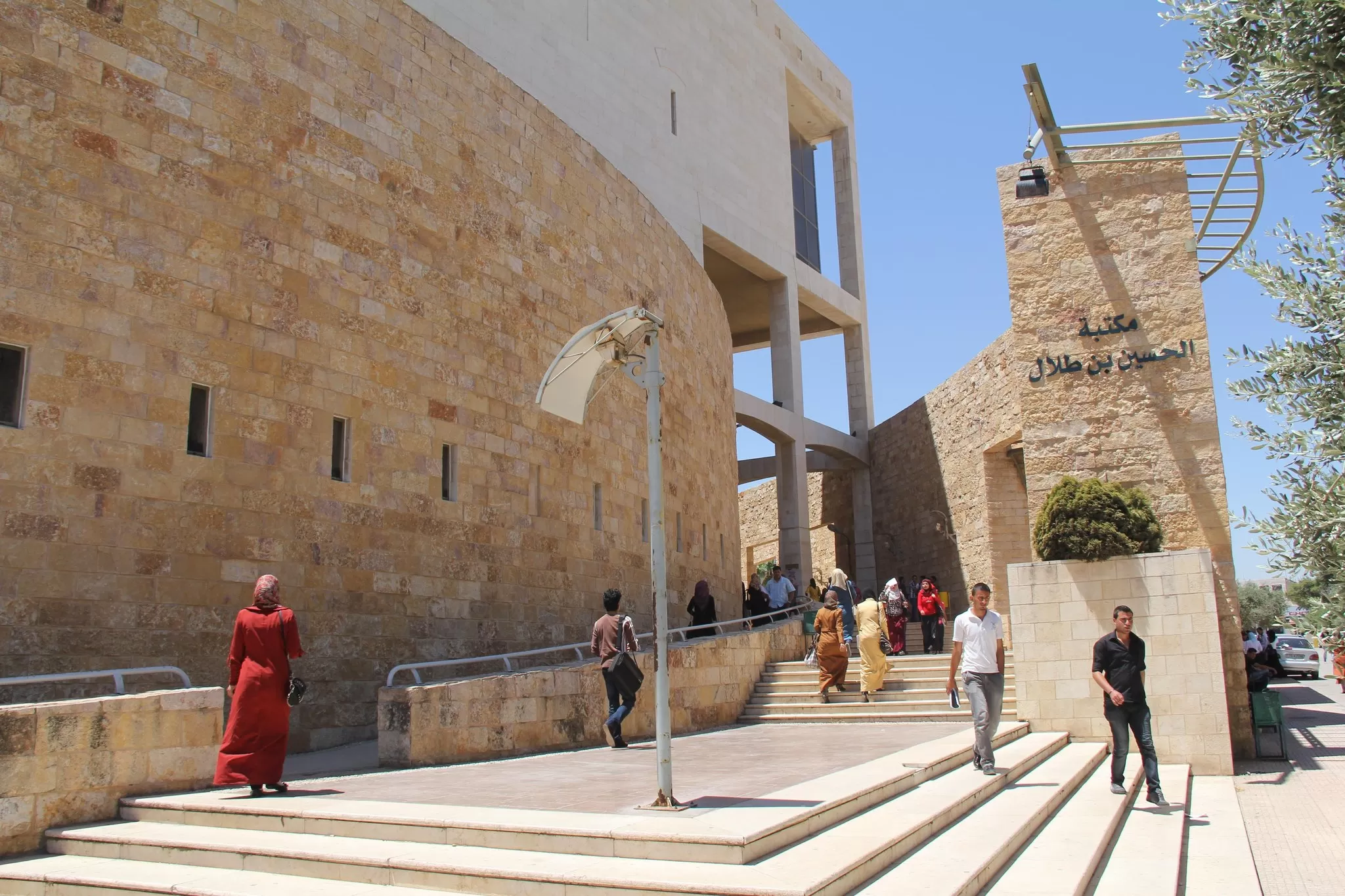 مدار الساعة,أخبار ثقافية,الملك المؤسس,جامعة اليرموك,الثورة العربية الكبرى,الجامعة العربية