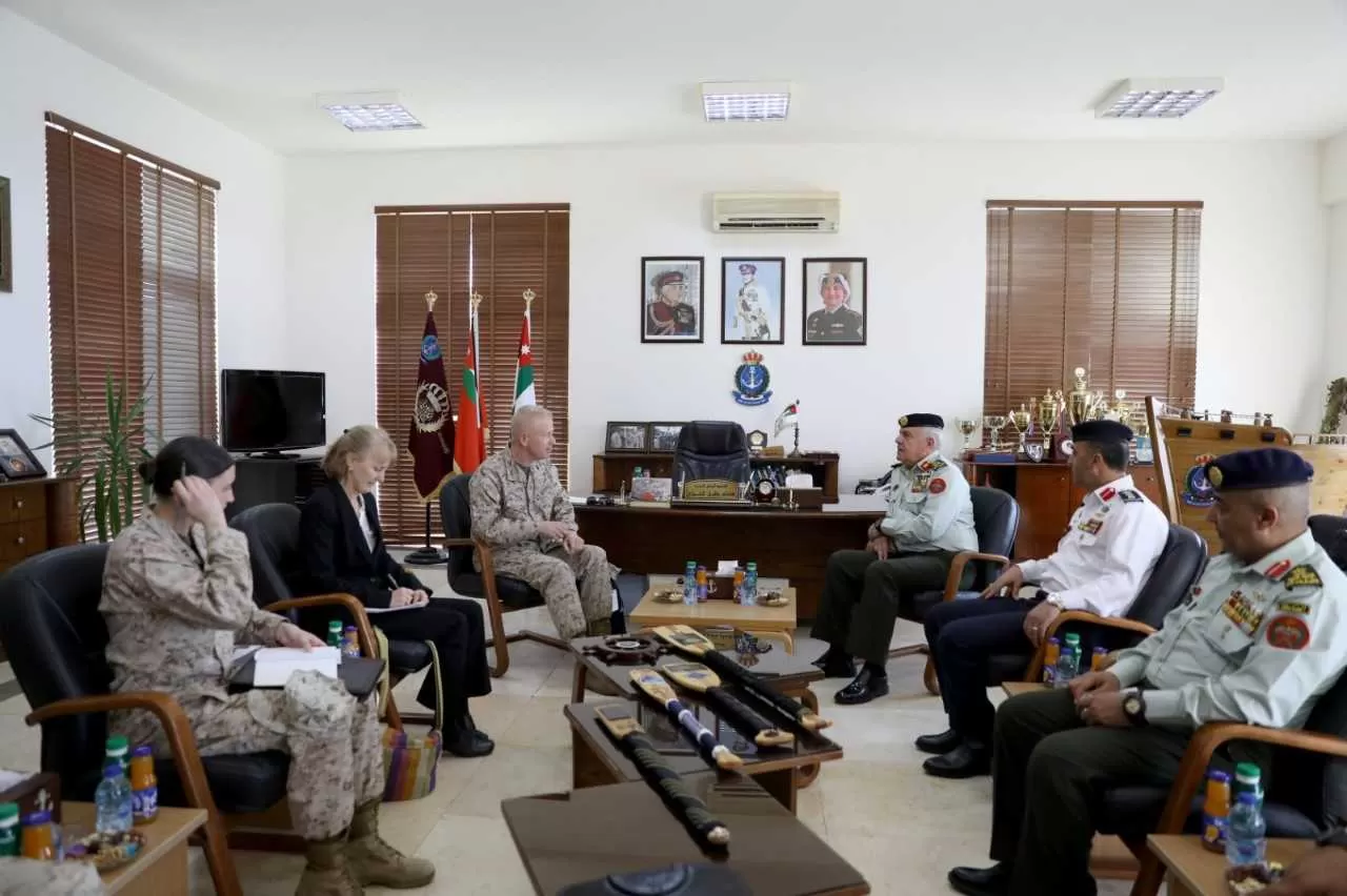 مدار الساعة,أخبار الجامعات الأردنية,الأمير هاشم بن عبدالله الثاني,هيئة الأركان المشتركة,القوات المسلحة الأردنية,الخدمات الطبية الملكية,جامعة البلقاء التطبيقية,كلية العقبة الجامعية,القوات المسلحة,القوات البحرية,الجيش العربي,القيادة العامة للقوات المسلحة
