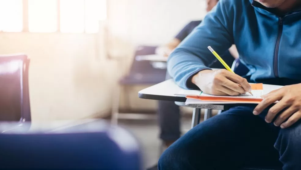 مدار الساعة,أخبار الجامعات الأردنية,جامعة البلقاء التطبيقية,امتحان الشهادة الجامعية المتوسطة,امتحان الشامل