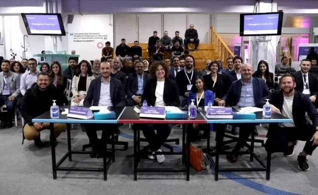 مدار الساعة,مناسبات أردنية,وزير الاقتصاد الرقمي والريادة,قطاع البنوك,مجمع الملك الحسين للأعمال