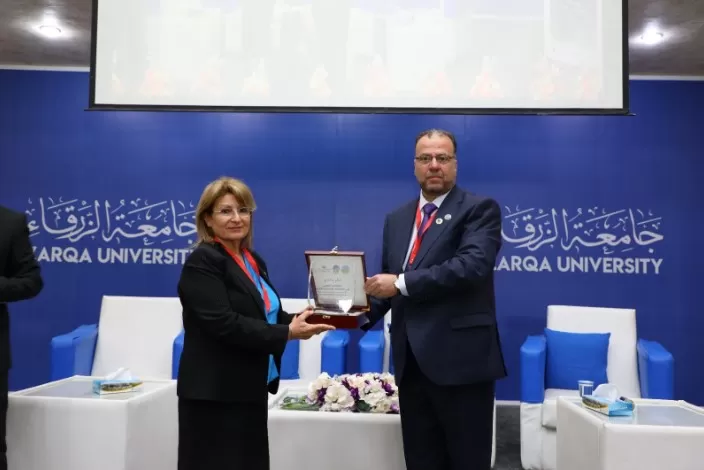 مدار الساعة,أخبار الجامعات الأردنية,نائب رئيس الوزراء,رئيس الوزراء,جامعة الزرقاء,بنك صفوة الإسلامي
