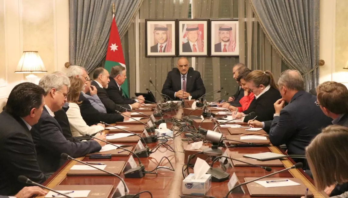 مدار الساعة,أخبار الأردن,اخبار الاردن,نائب رئيس الوزراء,وزير المياه والري,وزيرة الاستثمار,زينة طوقان,رئيس الوزراء,الملك عبدالله الثاني,كورونا,البنك المركزي