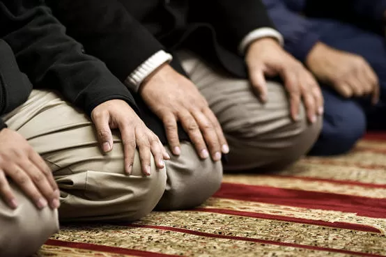 مدار الساعة,شؤون دينية