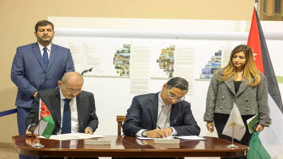 مدار الساعة,أخبار الأردن,اخبار الاردن,نائب رئيس الوزراء,وزير الخارجية وشؤون المغتربين,رئيس الوزراء,أيمن الصفدي