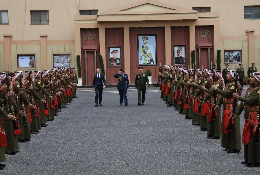 مدار الساعة,أخبار الأردن,اخبار الاردن,وزير الدفاع,هيئة الأركان المشتركة,القوات المسلحة الأردنية,القوات المسلحة,الجيش العربي,#التعاون_العسكري_الأردني_النيوزلندي #التحديث_العسكري_في_الأردن #التطورات_الإقليمية_والدولية_وتأثيرها_على_القوات_المسلحة