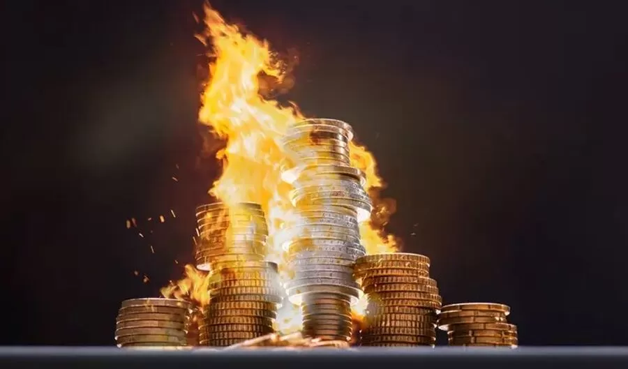 مدار الساعة,أخبار عربية ودولية,1. #حريق_عقار_العجوزة,2. #سرقة_غرفة_الكنز,3. #الجيزة_المصرية_تحت_النار