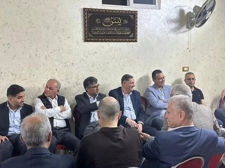 مدار الساعة,مناسبات أردنية,وزير الزراعة,الحزب المدني الديمقراطي,سيادة القانون,1. #اصلاح_سياسي,2. #تعددية_سياسية,3. #مشاركة_شعبية_فاعلة