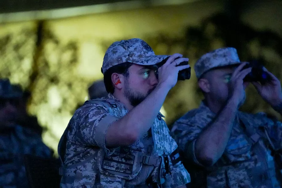 مدار الساعة,أخبار الأردن,اخبار الاردن,ولي العهد,الملك عبدالله الثاني,الحسين بن عبدالله الثاني,هيئة الأركان المشتركة,القوات المسلحة الأردنية,القوات المسلحة,الشيخ محمد بن زايد,سلاح الجو الملكي,الجيش العربي,#تخريج_دورة_الطيران_التعبوي_المتقدم #صقور_الهواشم_3 #ولي_العهد_يتابع_التمرين_الليلي