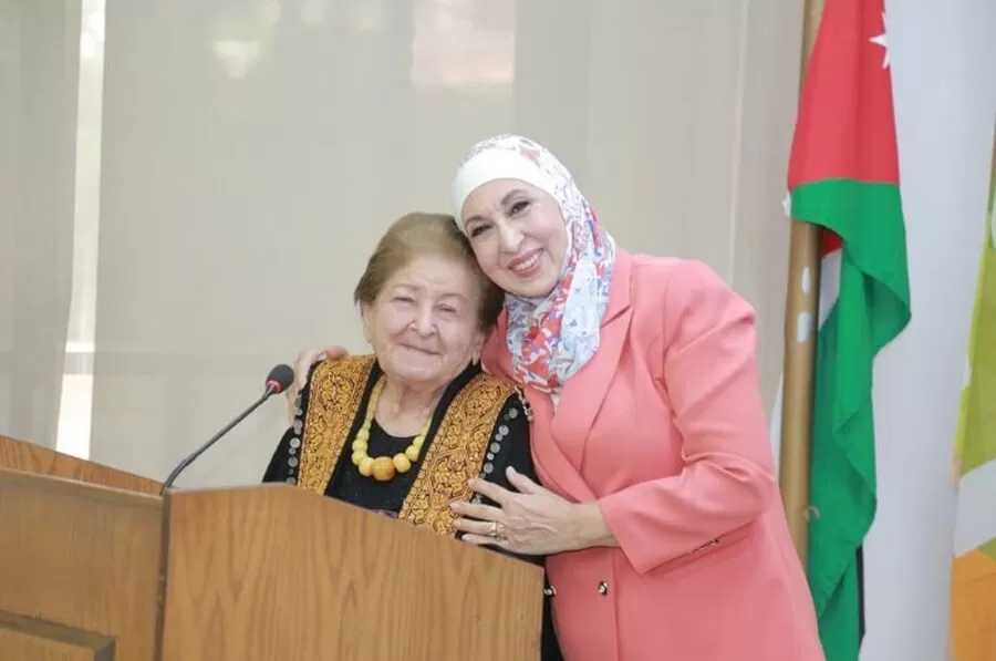 مدار الساعة,أخبار ثقافية,الملك عبد الله الثاني بن الحسين,#مبدع_وتجرب #منتدى_الرواد_الكبار #قمر_الصفدي