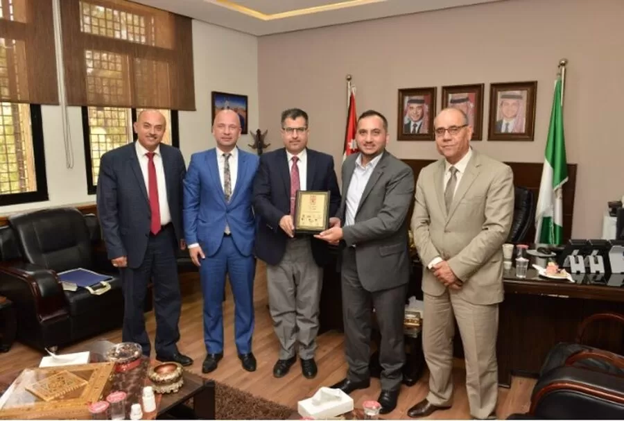 مدار الساعة,أخبار الجامعات الأردنية,جامعة البترا,#جامعة_البترا #تكريم_الخريجين #الإعلام_والتميز