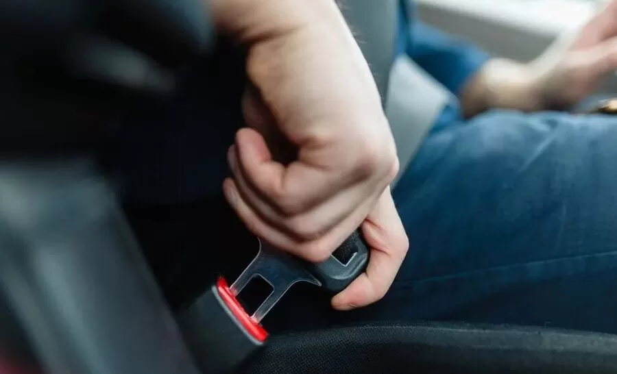 مدار الساعة,أخبار الأردن,اخبار الاردن,مديرية الأمن العام,الأمن العام,إدارة السير,#حملة_الحزام_الأمان #السلامة_المرورية #الحذر_والانتباه_أثناء_القيادة