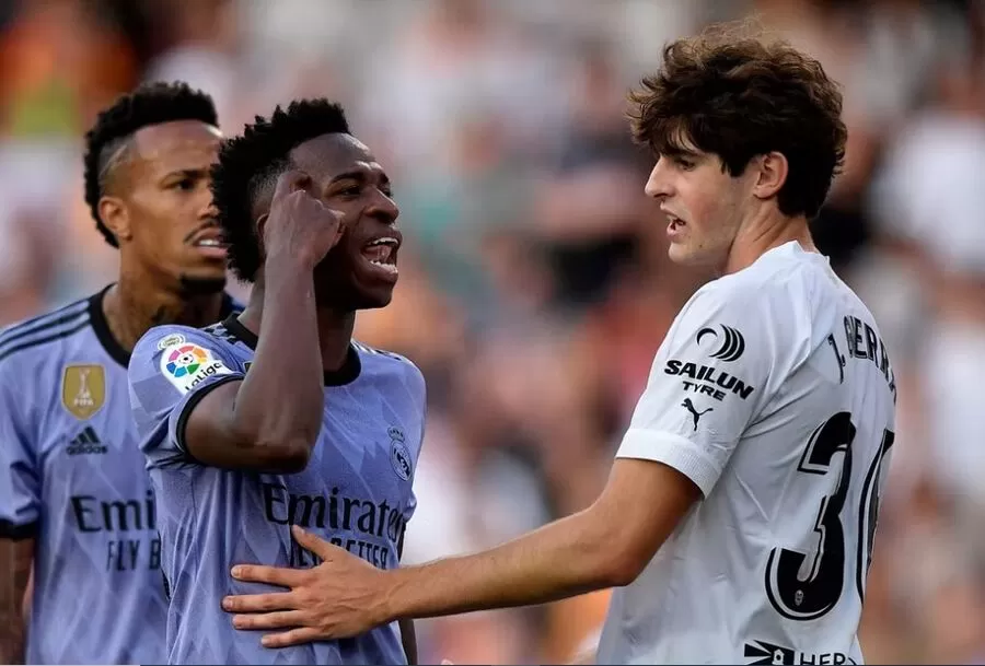 مدار الساعة,أخبار رياضية,#فينيسيوس_جونيور #ريال_مدريد #اشتباكات_فالنسيا_ريال_مدريد