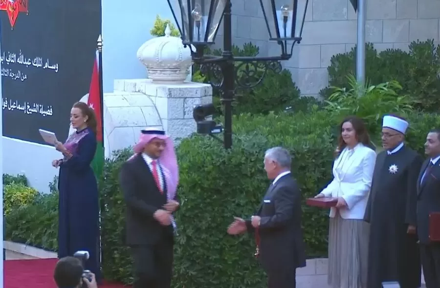 مدار الساعة,أخبار الأردن,اخبار الاردن,الدكتور عبدالرزاق عربيات,الملك عبدالله الثاني,الملكة رانيا العبدالله,الحسين بن عبدالله الثاني,ولي العهد,عبدالرزاق عربيات,هيئة تنشيط السياحة,دائرة قاضي القضاة,قصر رغدان العامر,#مدار_الساعة #الملك_ينعم_بأوسمة_ملكية #تكريم_الشخصيات_والمؤسسات