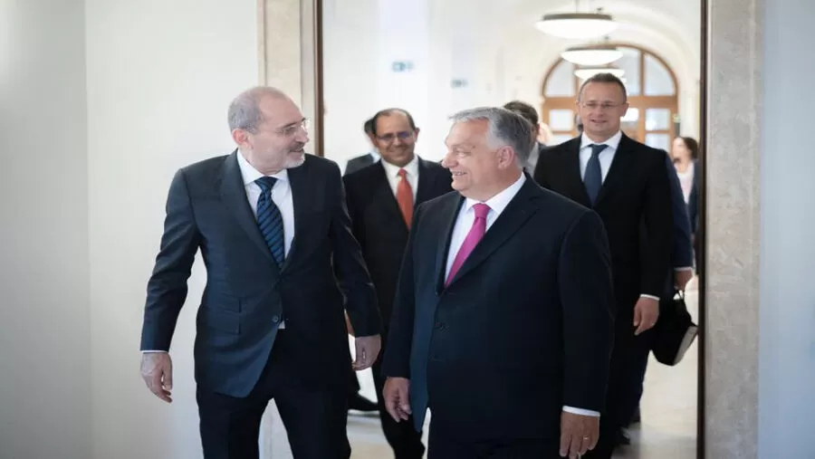 مدار الساعة,أخبار الأردن,اخبار الاردن,نائب رئيس الوزراء,رئيس الوزراء,أيمن الصفدي,الملك عبدالله الثاني,المملكة الأردنية الهاشمية,#اللاجئين_السوريين #التعاون_الدولي #حل_الصراع_السوري