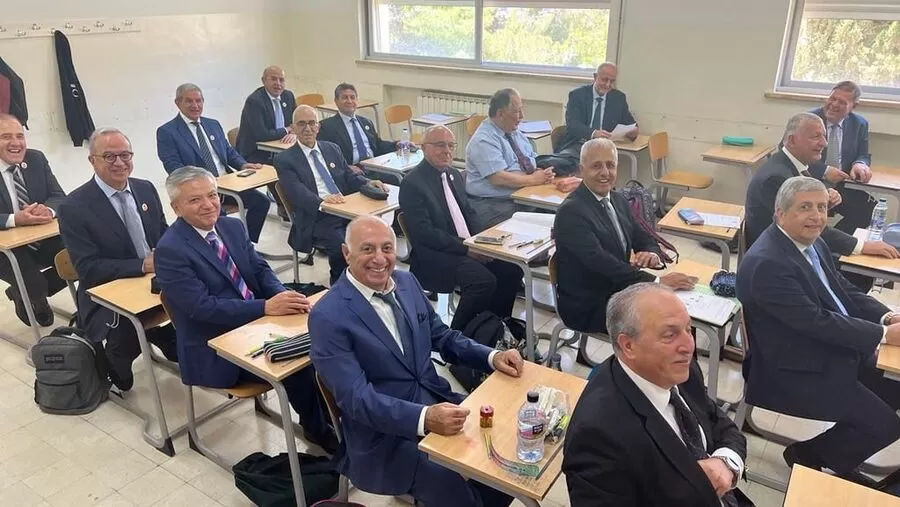 مدار الساعة,مناسبات أردنية,#تخريج_تراسنطة_١٩٧٣ #ذكرى_خمسين_عاماً #زيارة_للمدرسة_الثانوية