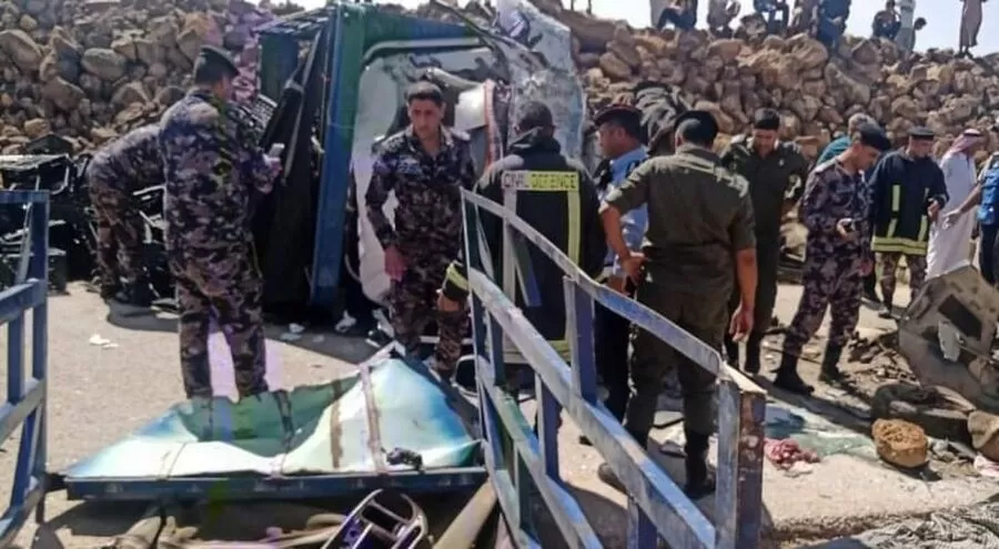 مدار الساعة,أخبار الأردن,اخبار الاردن,إذاعة الأمن العام,الأمن العام,#حوادث_المرور #السلامة_المرورية #التحذير_من_تحميل_الركاب_في_الأماكن_غير_المخصصة