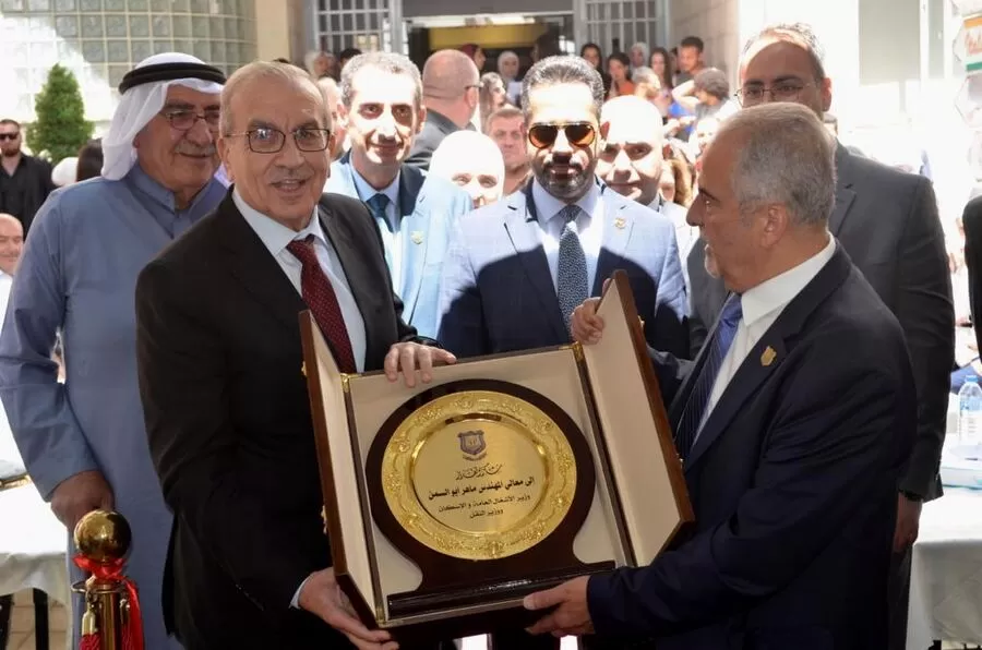 مدار الساعة,أخبار الجامعات الأردنية,ماهر أبو السمن,وزير النقل,جامعة عمان الأهلية