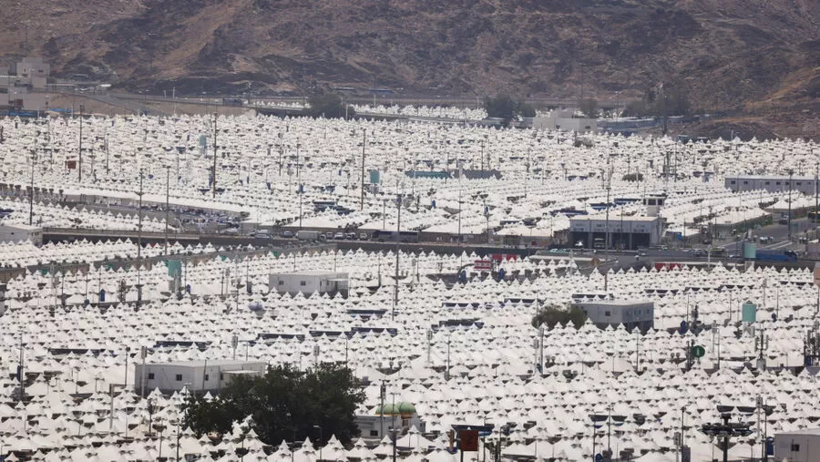 مدار الساعة,أخبار عربية ودولية,#حج_منى #مدينة_الخيام #تدفق_الحجاج