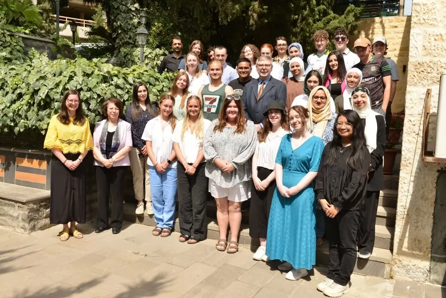 مدار الساعة,أخبار الجامعات الأردنية,جامعة البترا,#تخريج_طلبة_جامعة_كوينز_بلفاست,#برنامج_التبادل_الثقافي,#التعاون_الأكاديمي