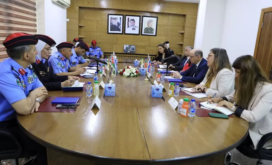 مدار الساعة,أخبار الأردن,اخبار الاردن,مديرية الأمن العام,الأمن العام,الشرطة النسائية,الدفاع المدني,1. #تعزيز_التعاون_الأمني,2. #تدريب_العنصر_النسائي,3. #تمكين_المرأة_في_العمل_الشرطي