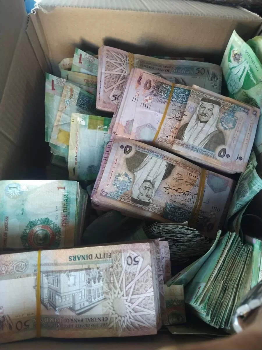 مدار الساعة,أخبار الأردن,اخبار الاردن,البحث الجنائي,#مقتل_موظف_محطة_الوقود,#القبض_على_الجاني,#تحقيق_الأمن_العام