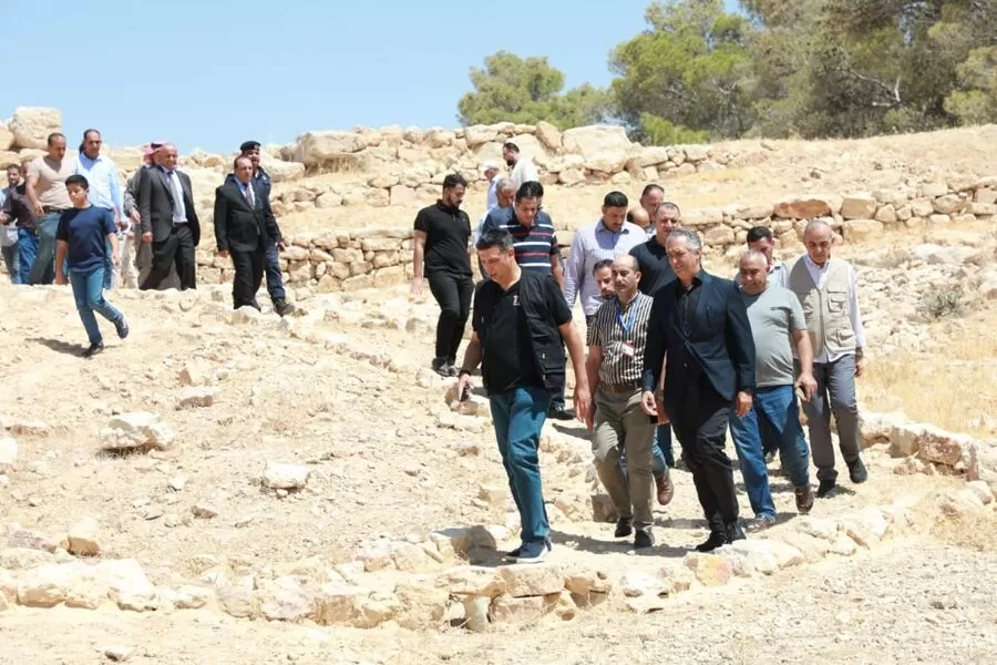 مدار الساعة,أخبار السياحة في الأردن,وزير السياحة والآثار,دائرة الآثار العامة,وزارة السياحة والآثار,وزارة السياحة,التنمية المستدامة,البحر الميت
