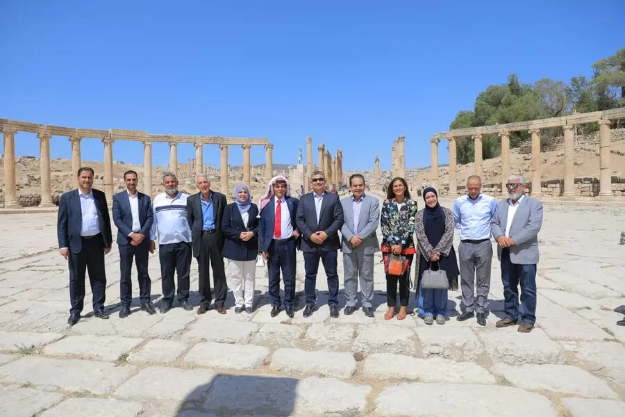 مدار الساعة,أخبار مجلس النواب الأردني,الملك عبدالله الثاني,وزارة السياحة