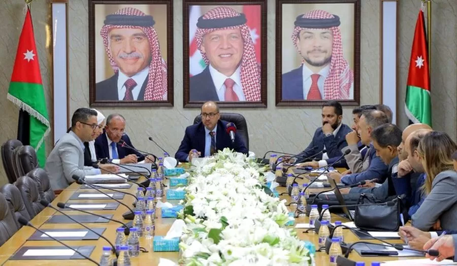 مدار الساعة,أخبار مجلس النواب الأردني,ديوان المحاسبة,البريد الأردني