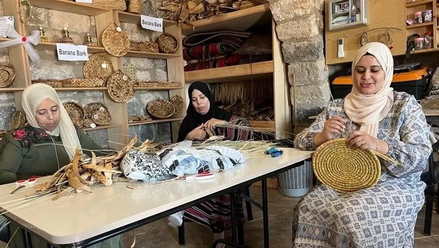 مدار الساعة,أخبار ثقافية