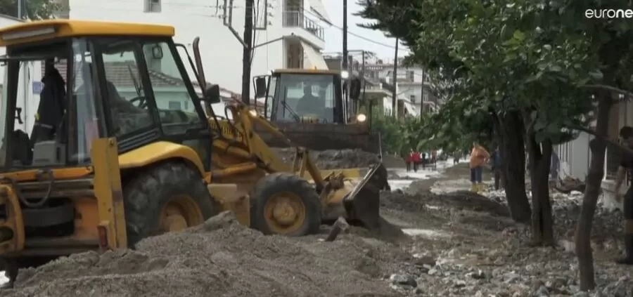 مدار الساعة,مناسبات أردنية,الجامعة الهاشمية