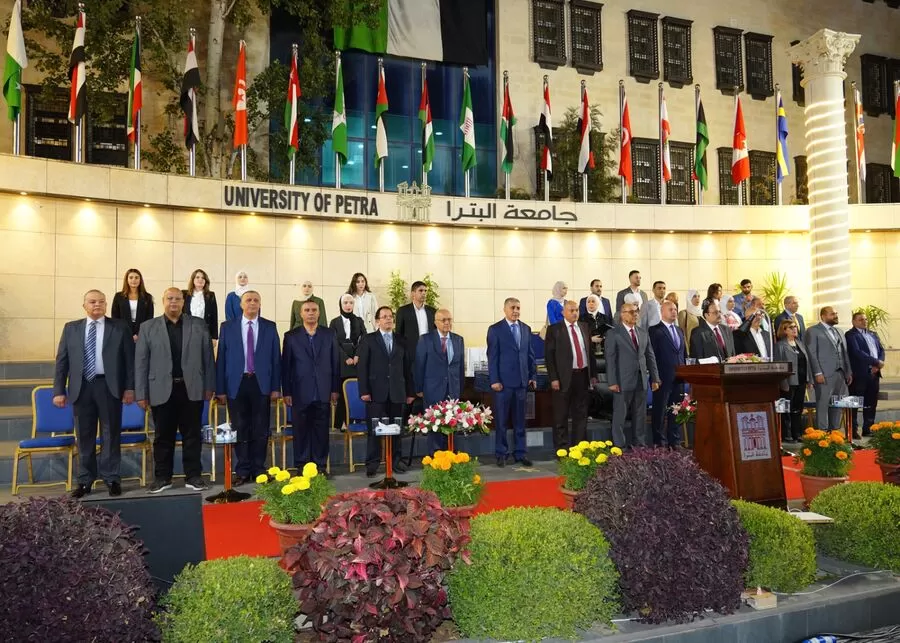 مدار الساعة,أخبار الجامعات الأردنية,جامعة البترا