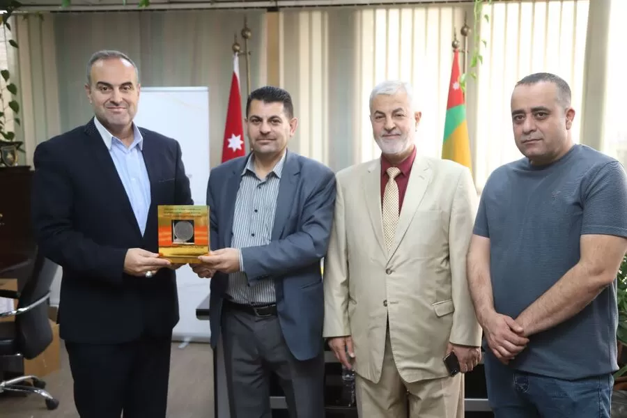 مدار الساعة,مناسبات أردنية,الجامعة الأردنية,الجامعة العربية