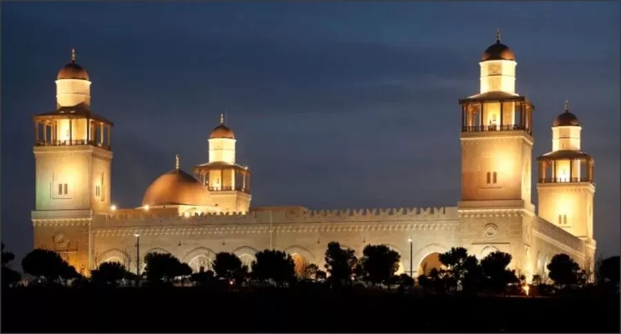 مدار الساعة,شؤون دينية