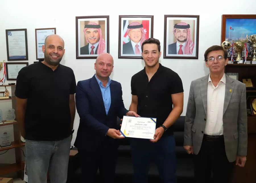 مدار الساعة,أخبار الجامعات الأردنية,جامعة البترا,المنتخب الوطني