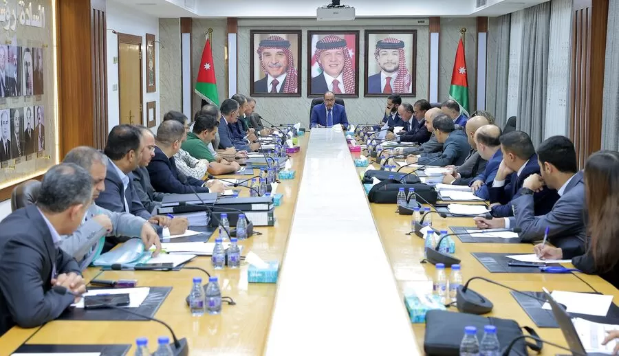 مدار الساعة,أخبار مجلس النواب الأردني,رئيس الوزراء,ديوان المحاسبة,سلطة العقبة الاقتصادية,هيئة النزاهة ومكافحة الفساد,قطاع غزة,مكافحة الفساد